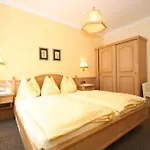 Guest house Gastehaus Katharina 3*