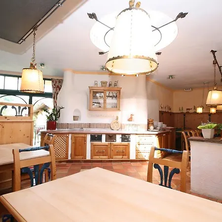 Penzion Gaestehaus Katharina Schladming