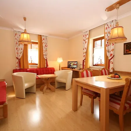 Penzion Gaestehaus Katharina Schladming