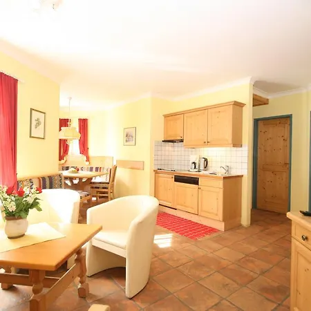 Gaestehaus Katharina 斯拉德明