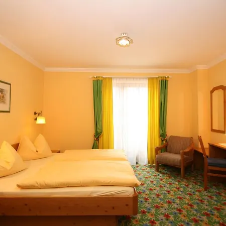 بيت ضيافة Gaestehaus Katharina 3*