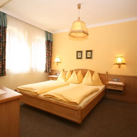 Gaestehaus Katharina 3* 斯拉德明