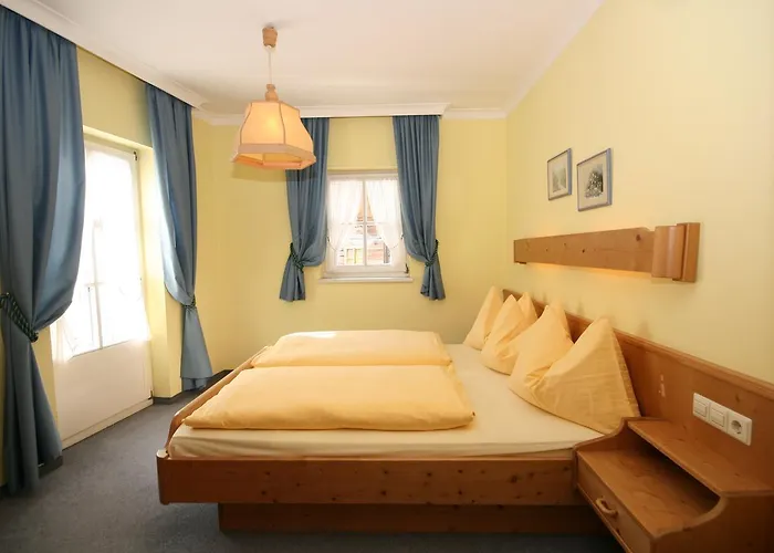 Gaestehaus Katharina Pensión Schladming